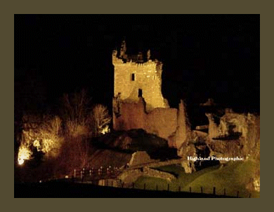 http://www.weemsjohn.com/Index%20gif%20images/Indexpictureurquhartcastle.gif